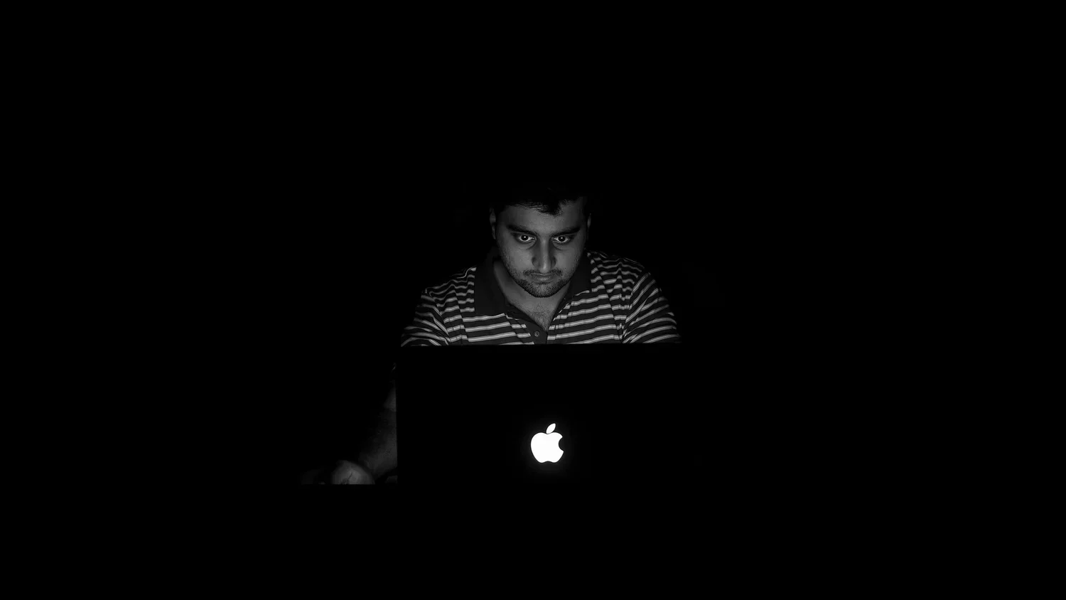 macbook portrait extended